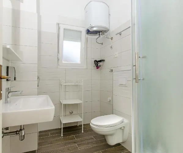 ゲスト ハウス レヴァンダ スプリト